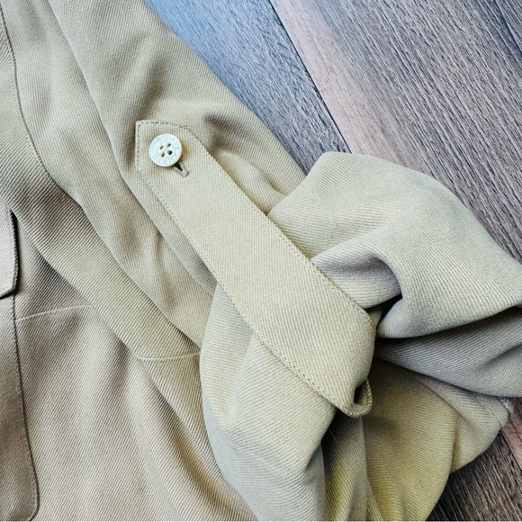 Lauren Ralph Lauren women’s 100% silk button down top - Picture 4 of 9